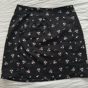 Aeropostale black mini skirt with flower pattern